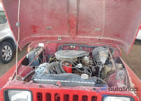 1987 Jeep Wrangler Sport z USA, uszkodzony, nr VIN 2BCCL813XHB504854